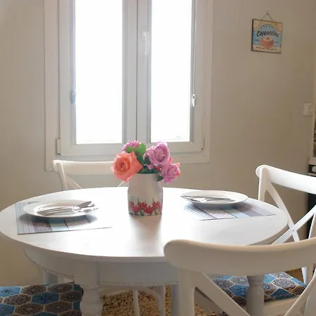 Dimitris House Semesterbostad