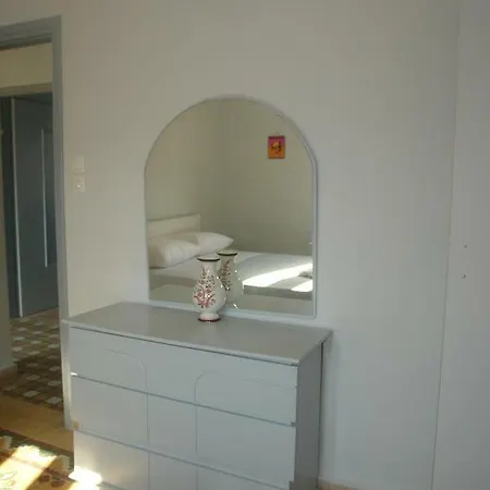 Dimitris House
